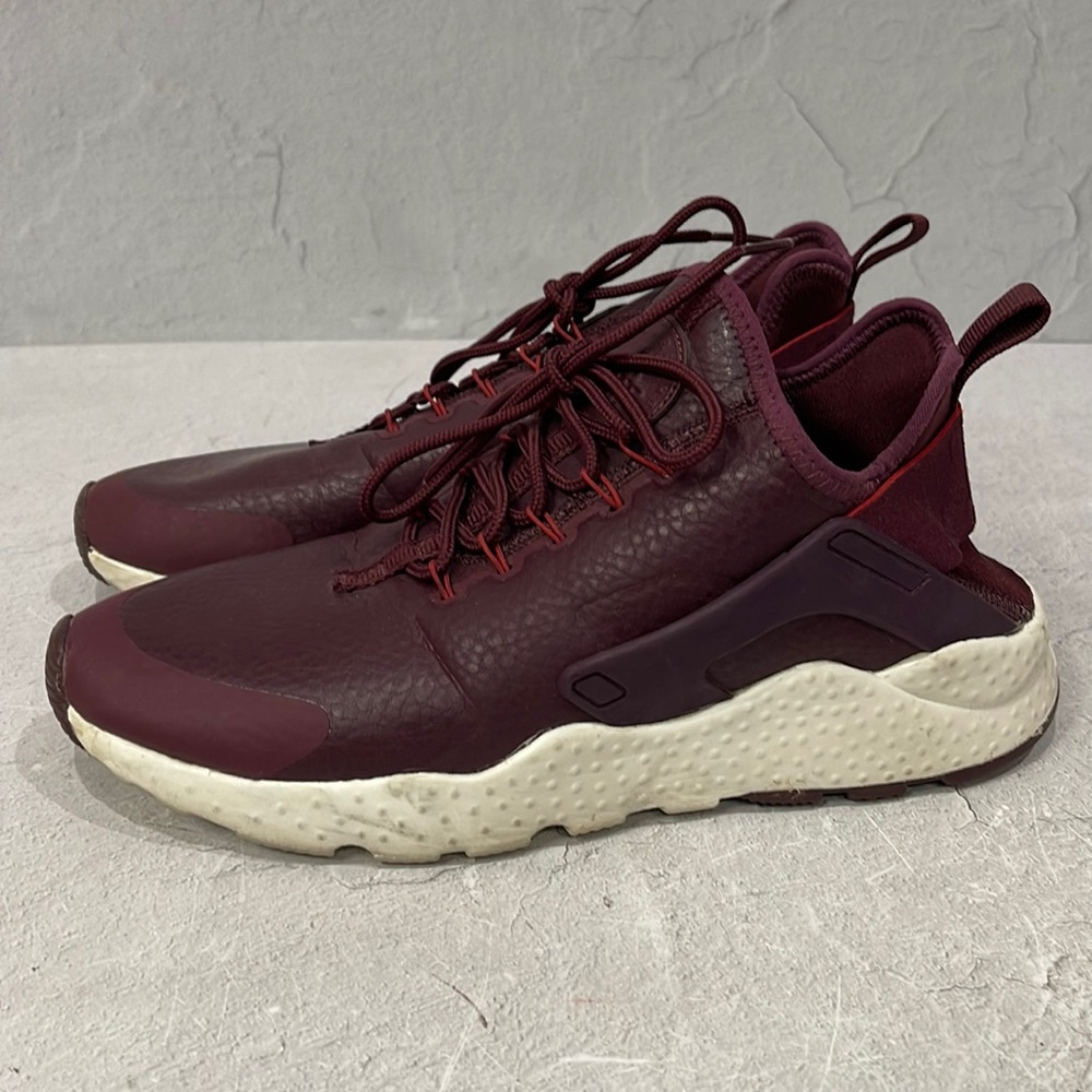 NIKE air huarache tenis shoes